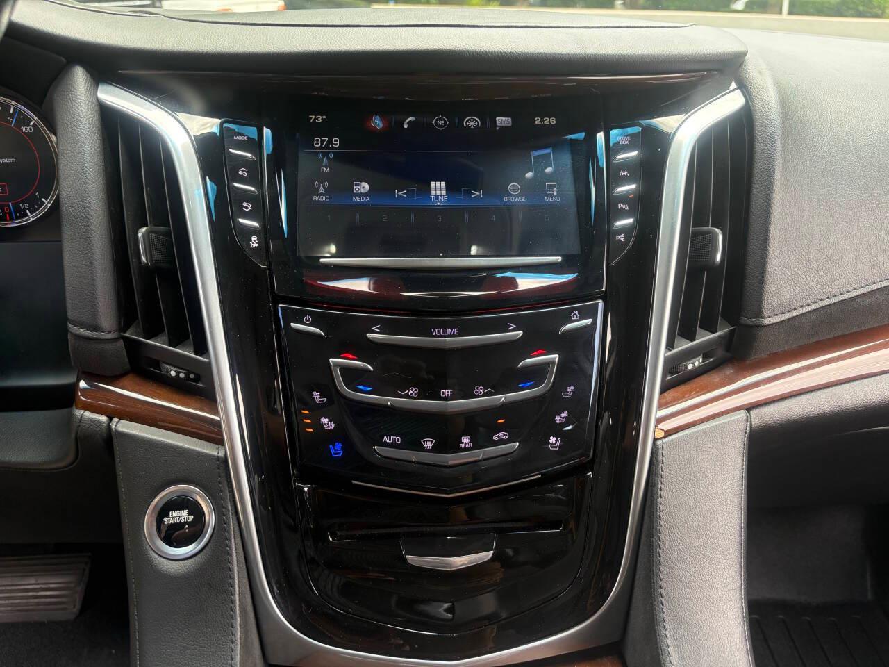 Cadillac Escalade ESV Premium Luxury 4WD 2020