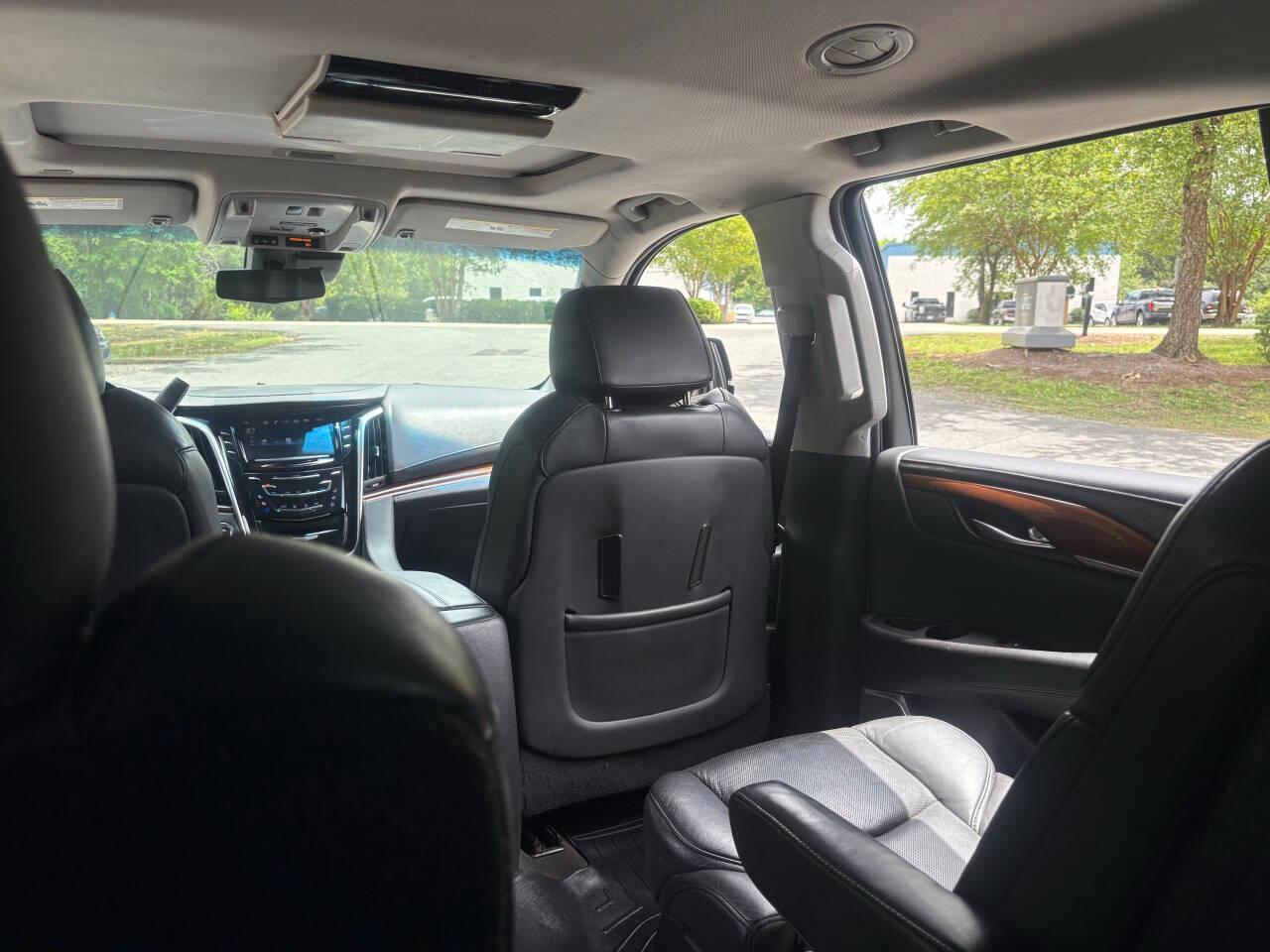 Cadillac Escalade ESV Premium Luxury 4WD 2020
