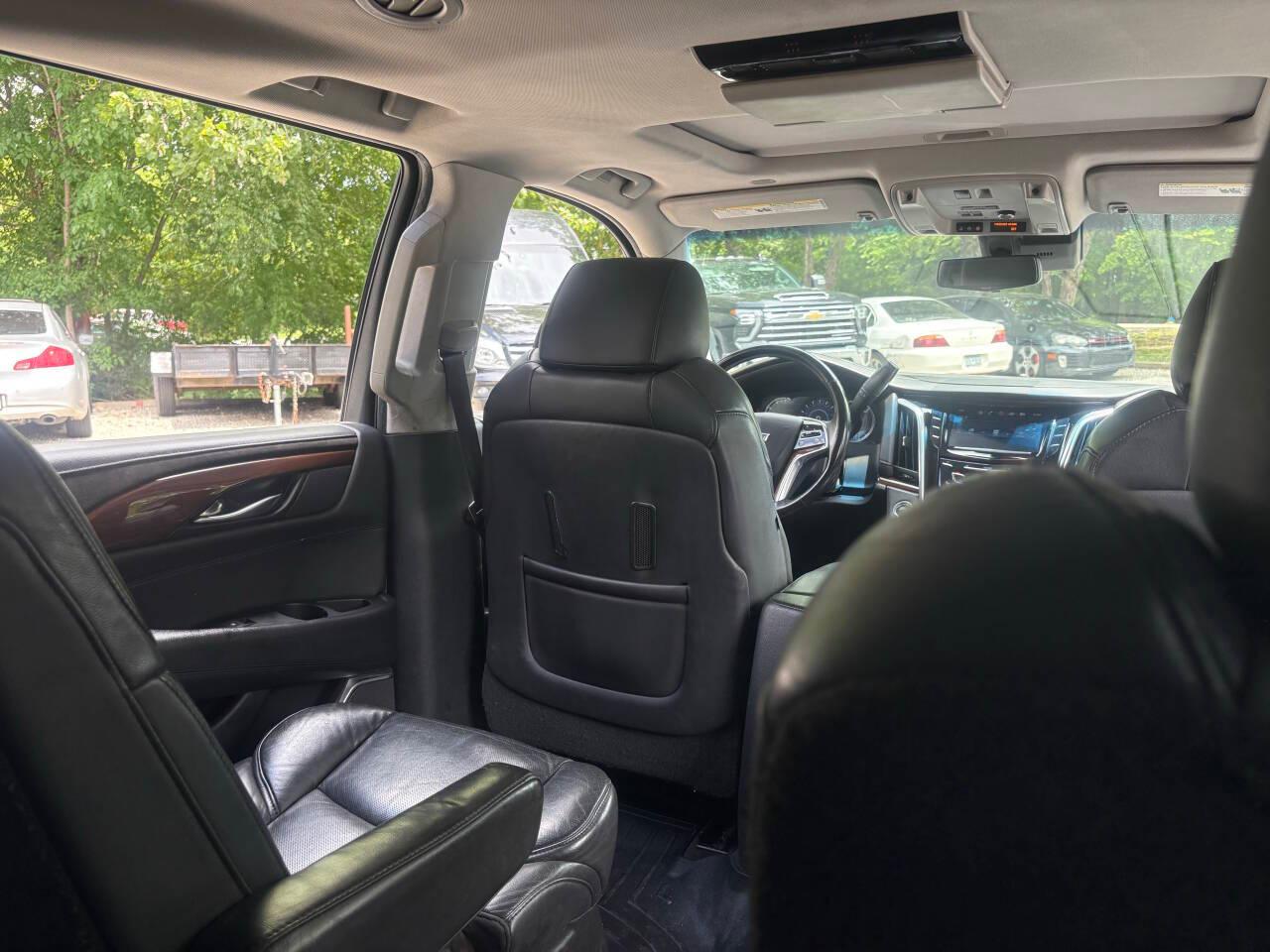 Cadillac Escalade ESV Premium Luxury 4WD 2020