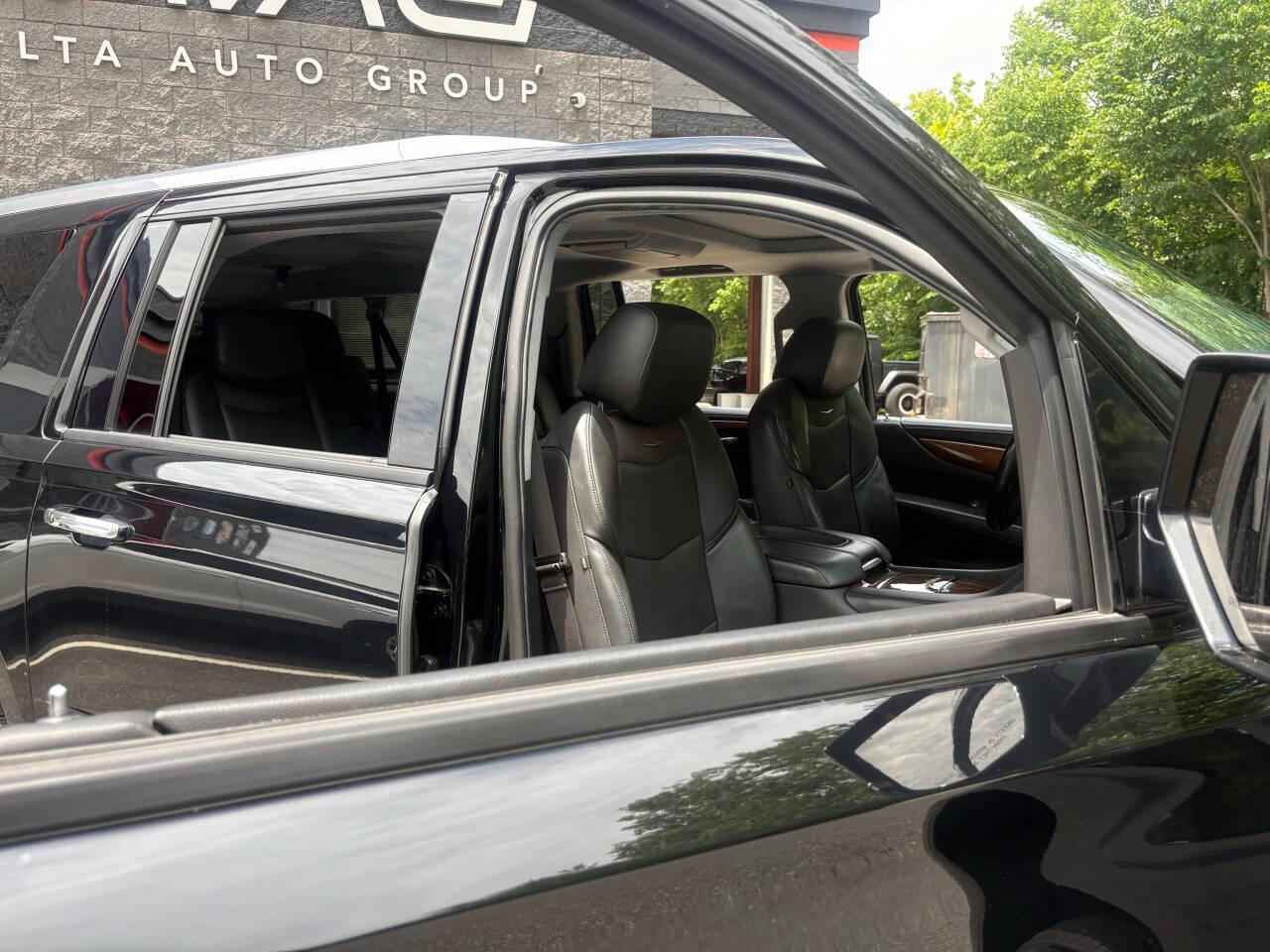 Cadillac Escalade ESV Premium Luxury 4WD 2020