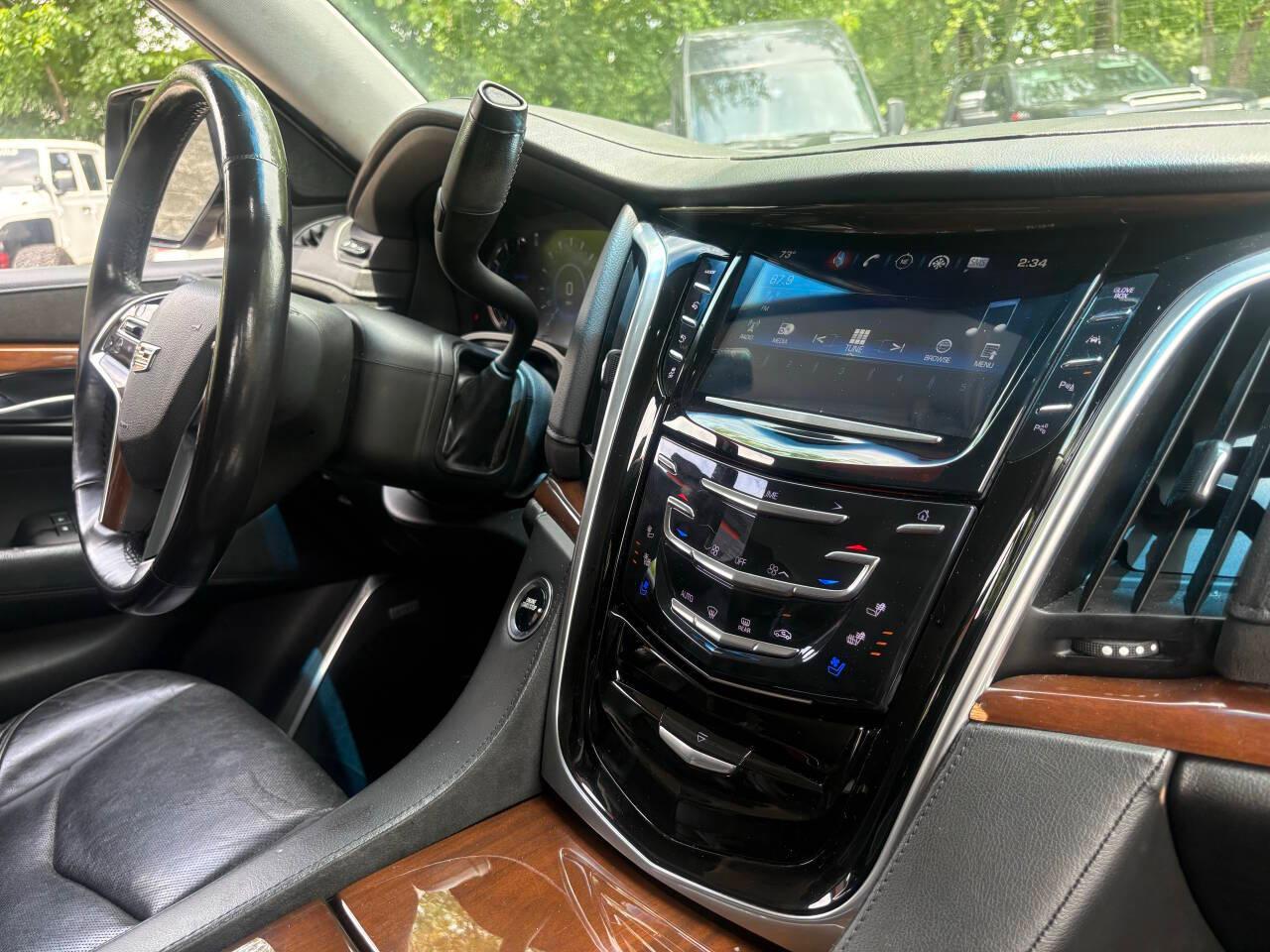 Cadillac Escalade ESV Premium Luxury 4WD 2020