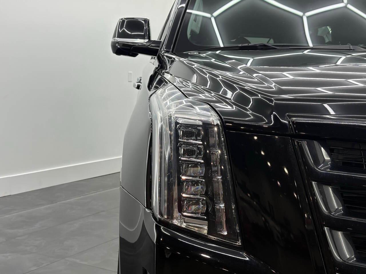 Cadillac Escalade ESV Premium Luxury 4WD 2020