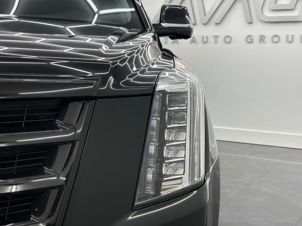 Cadillac Escalade ESV Premium Luxury 4WD 2020