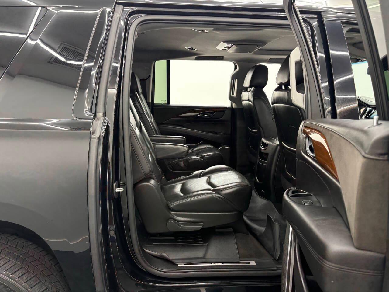 Cadillac Escalade ESV Premium Luxury 4WD 2020