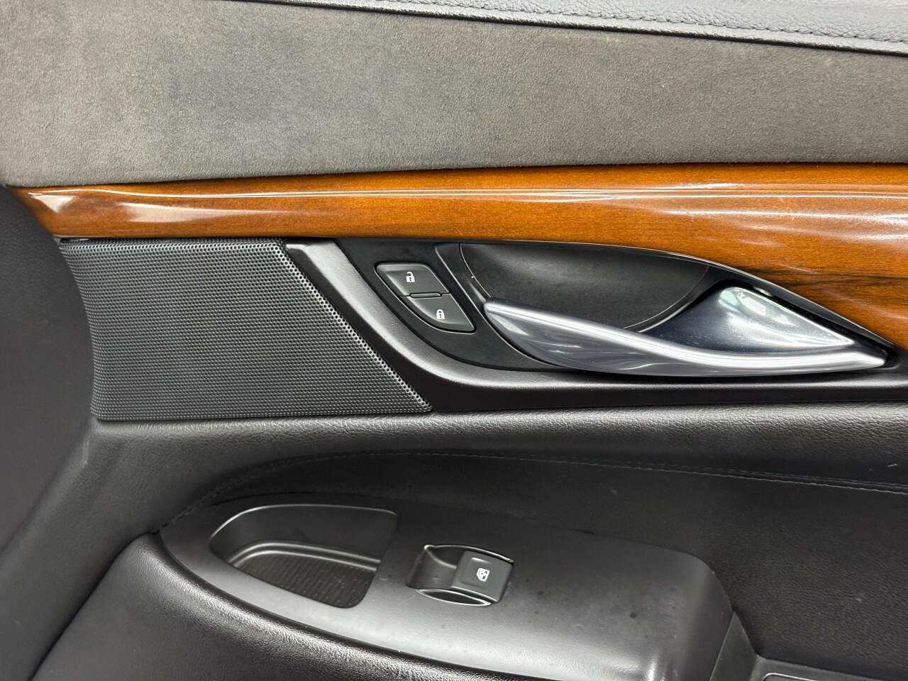 Cadillac Escalade ESV Premium Luxury 4WD 2020