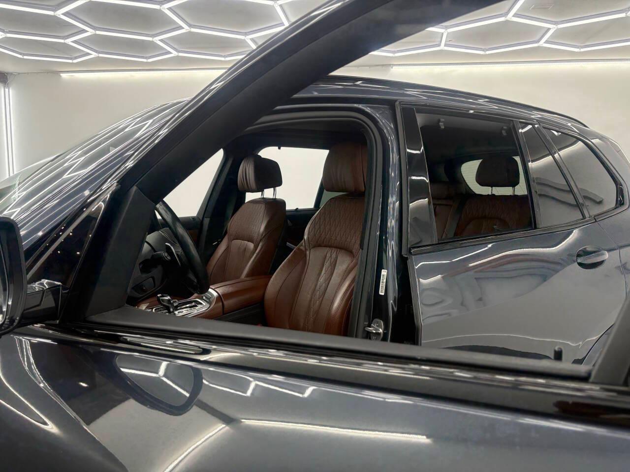 BMW X5 M50i 2021