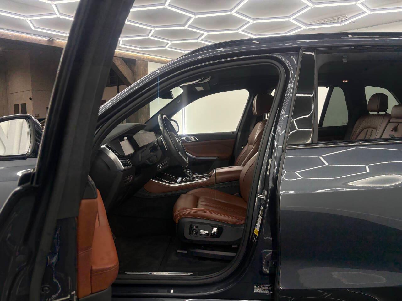 BMW X5 M50i 2021