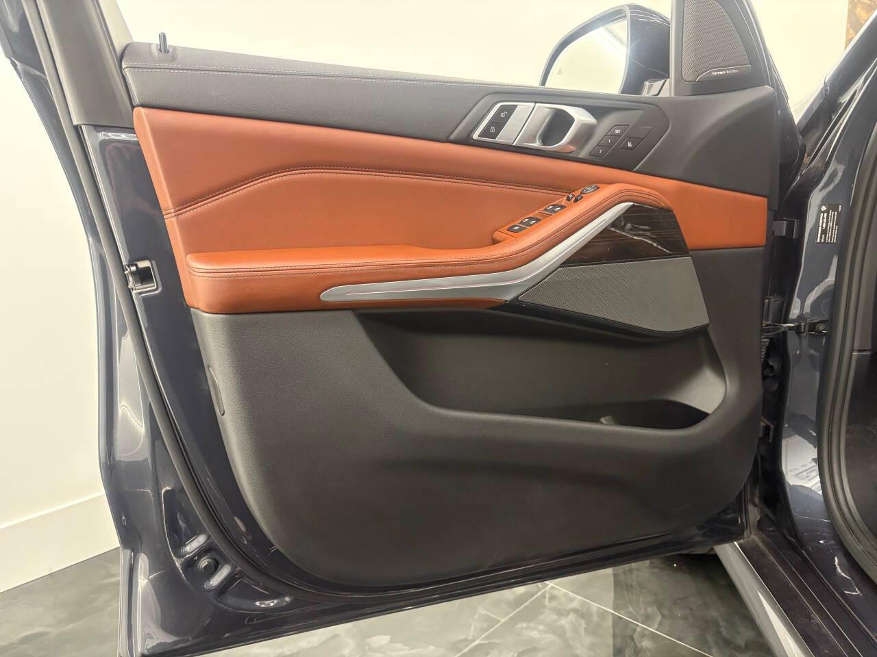BMW X5 M50i 2021