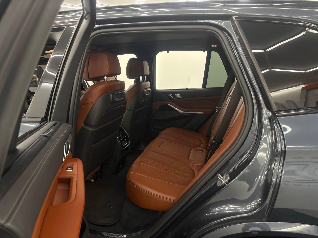 BMW X5 M50i 2021