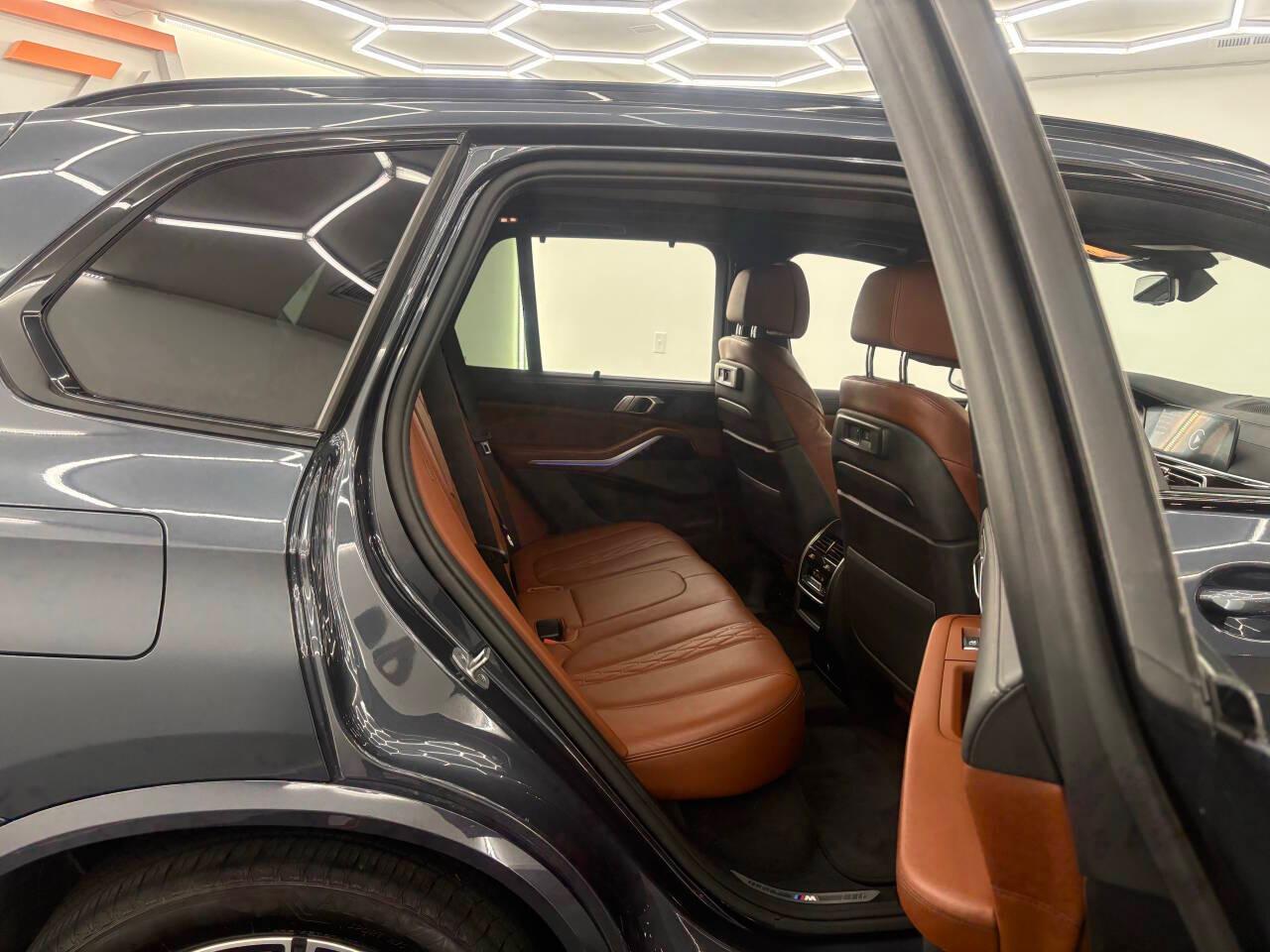 BMW X5 M50i 2021