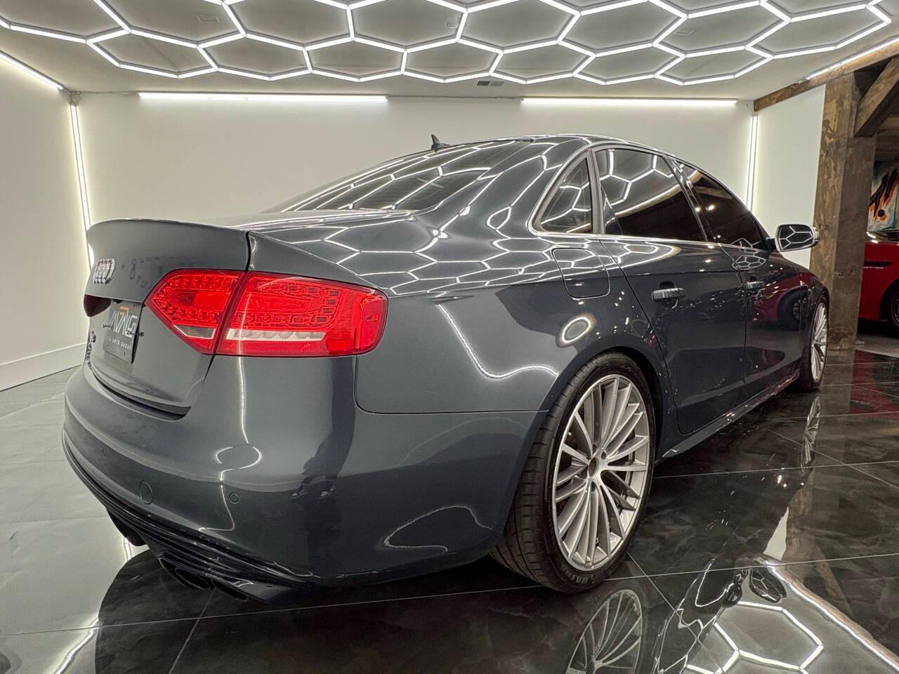 Audi S4 Sedan quattro S tronic 2011