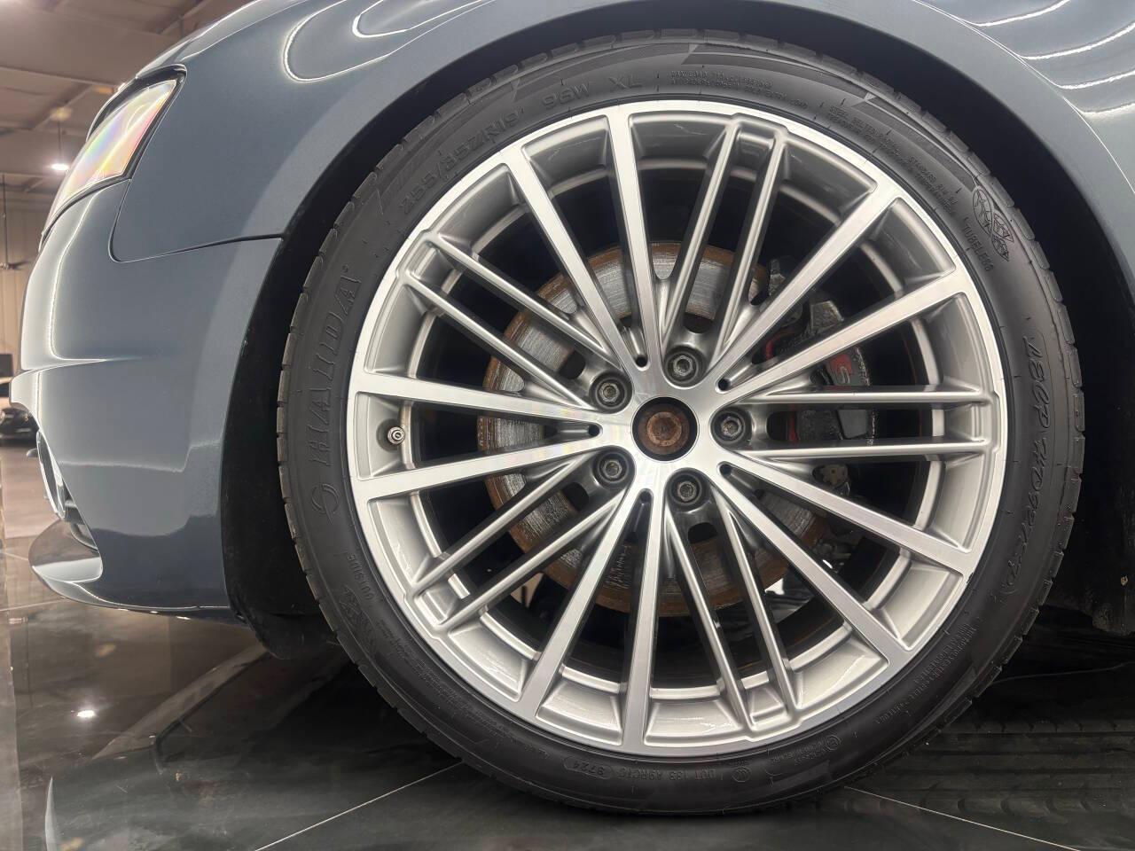 Audi S4 Sedan quattro S tronic 2011
