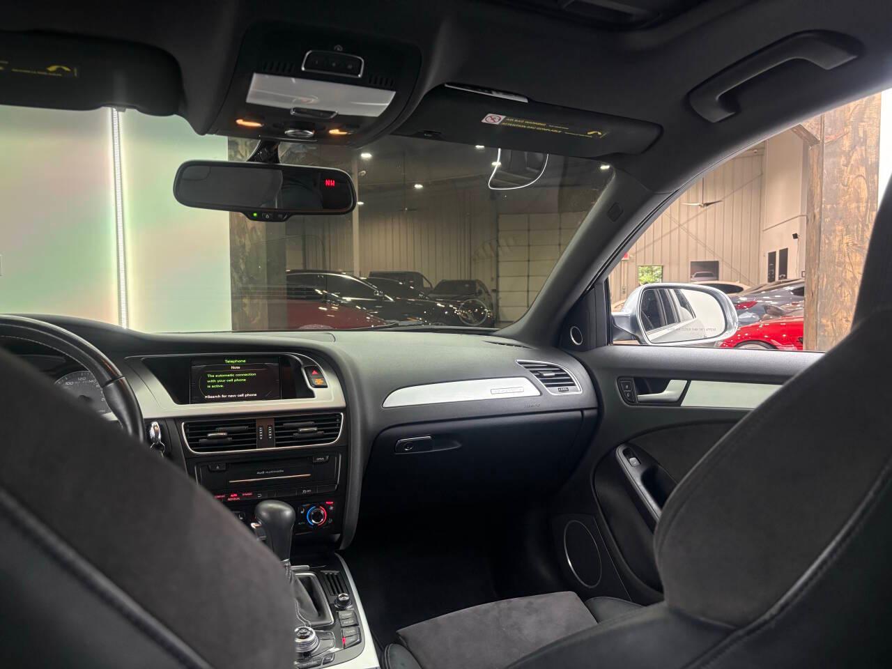 Audi S4 Sedan quattro S tronic 2011