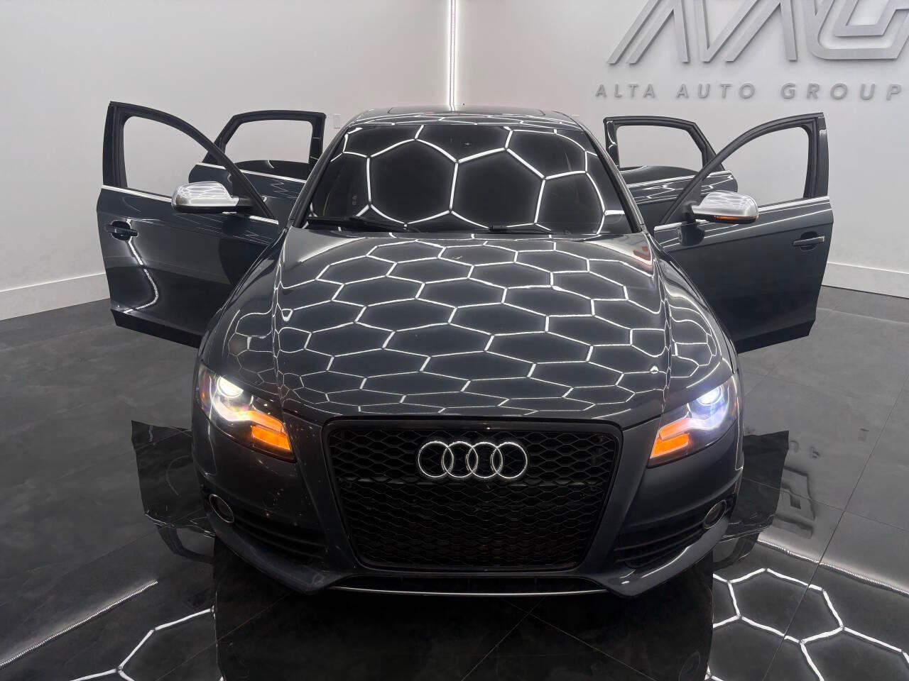 Audi S4 Sedan quattro S tronic 2011