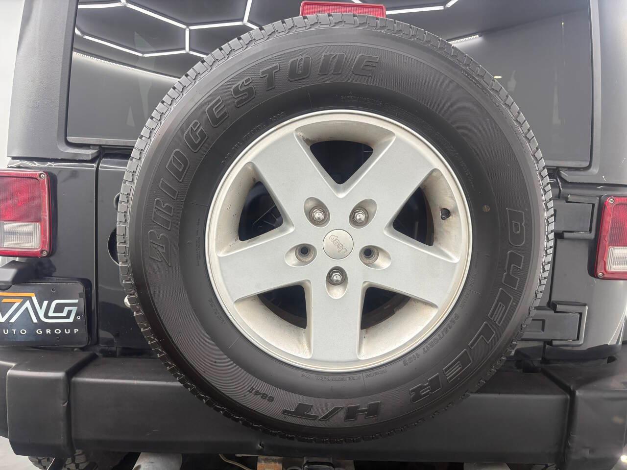 Jeep Wrangler Sport 4WD 2014