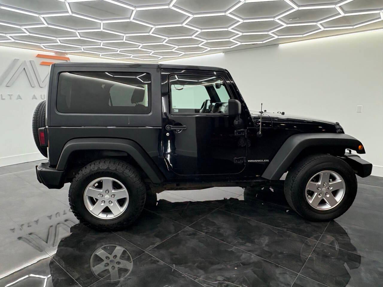 Jeep Wrangler Sport 4WD 2014