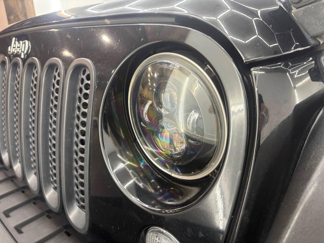 Jeep Wrangler Sport 4WD 2014