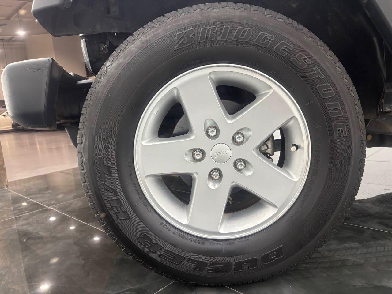 Jeep Wrangler Sport 4WD 2014