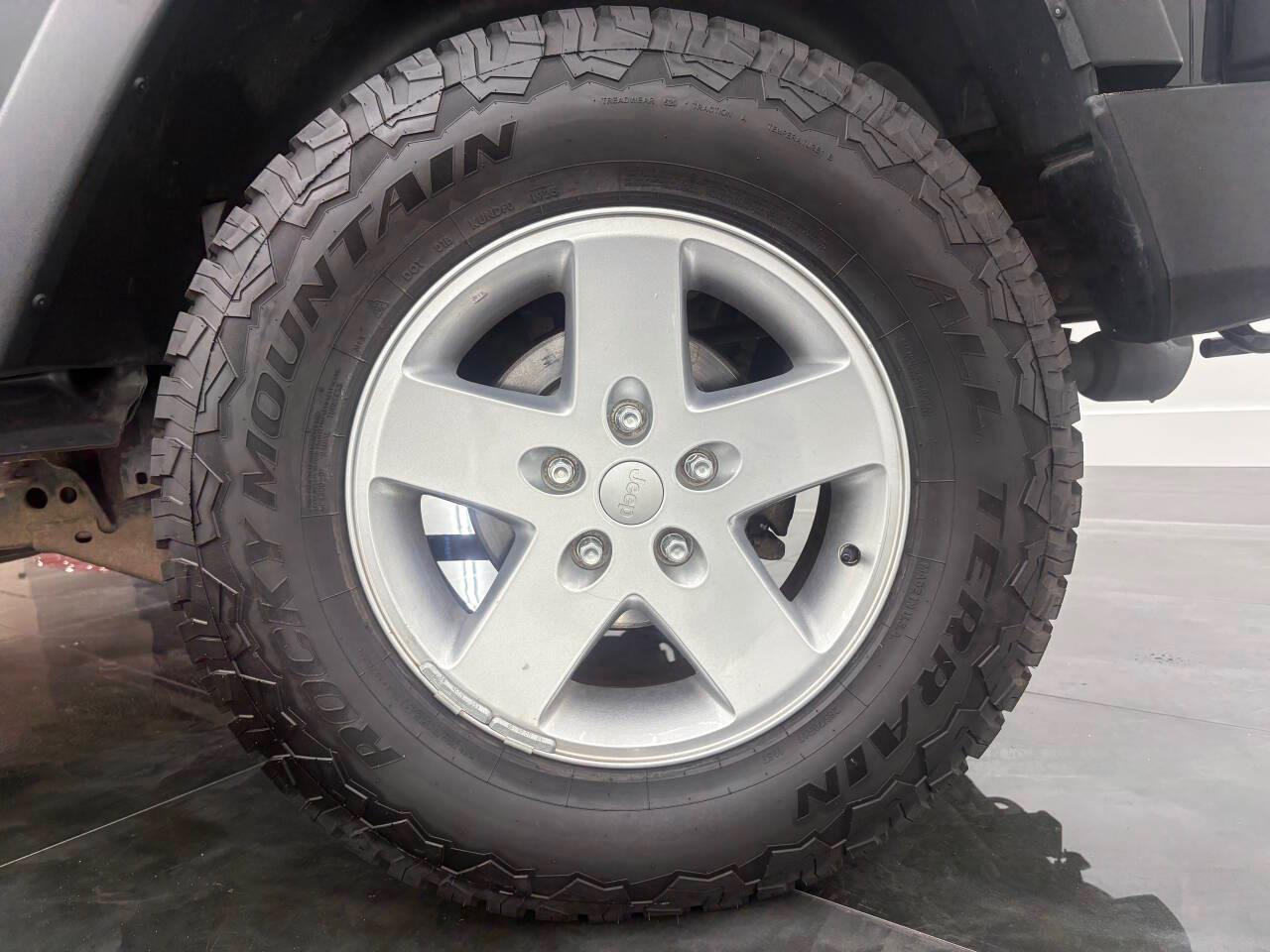 Jeep Wrangler Sport 4WD 2014