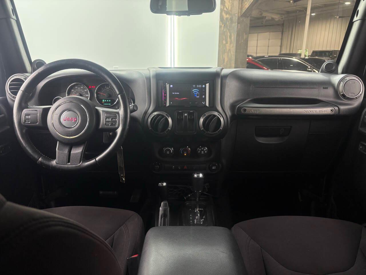 Jeep Wrangler Sport 4WD 2014