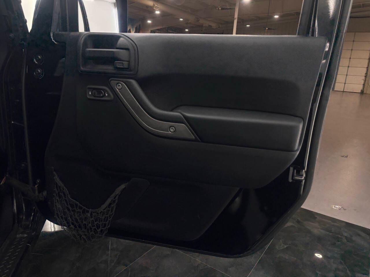 Jeep Wrangler Sport 4WD 2014
