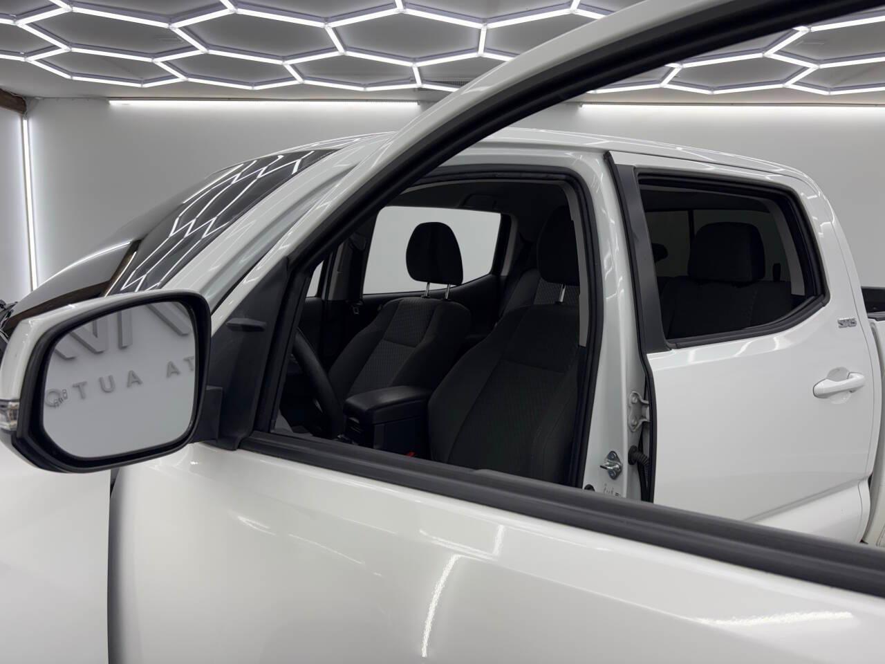 Toyota Tacoma SR5 Double Cab Long Bed V6 6AT 2WD 2022