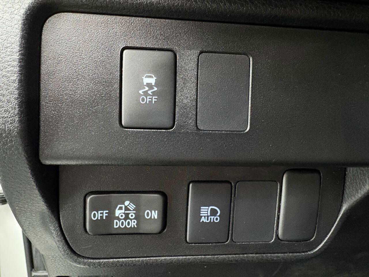 Toyota Tacoma SR5 Double Cab Long Bed V6 6AT 2WD 2022