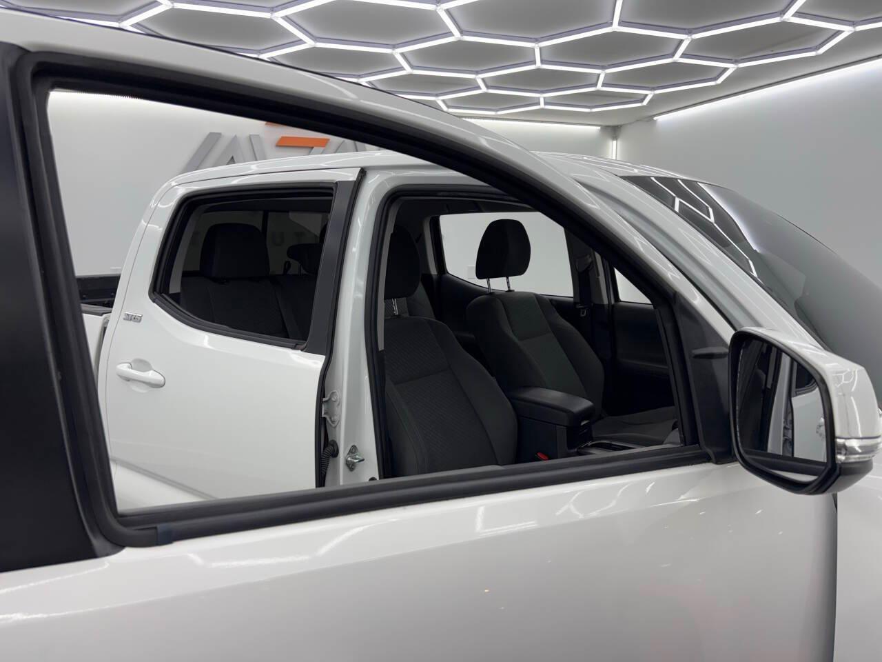 Toyota Tacoma SR5 Double Cab Long Bed V6 6AT 2WD 2022