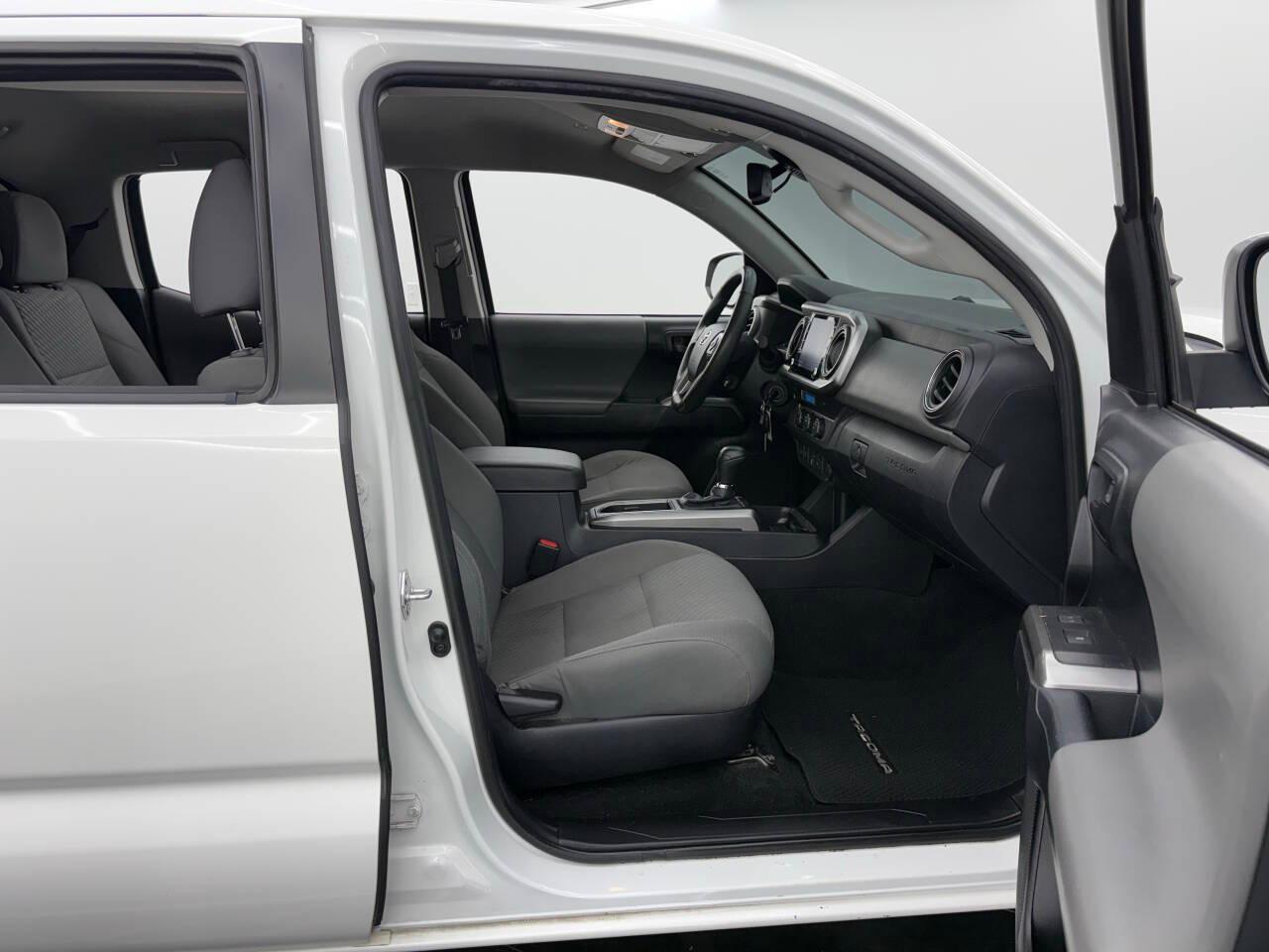 Toyota Tacoma SR5 Double Cab Long Bed V6 6AT 2WD 2022