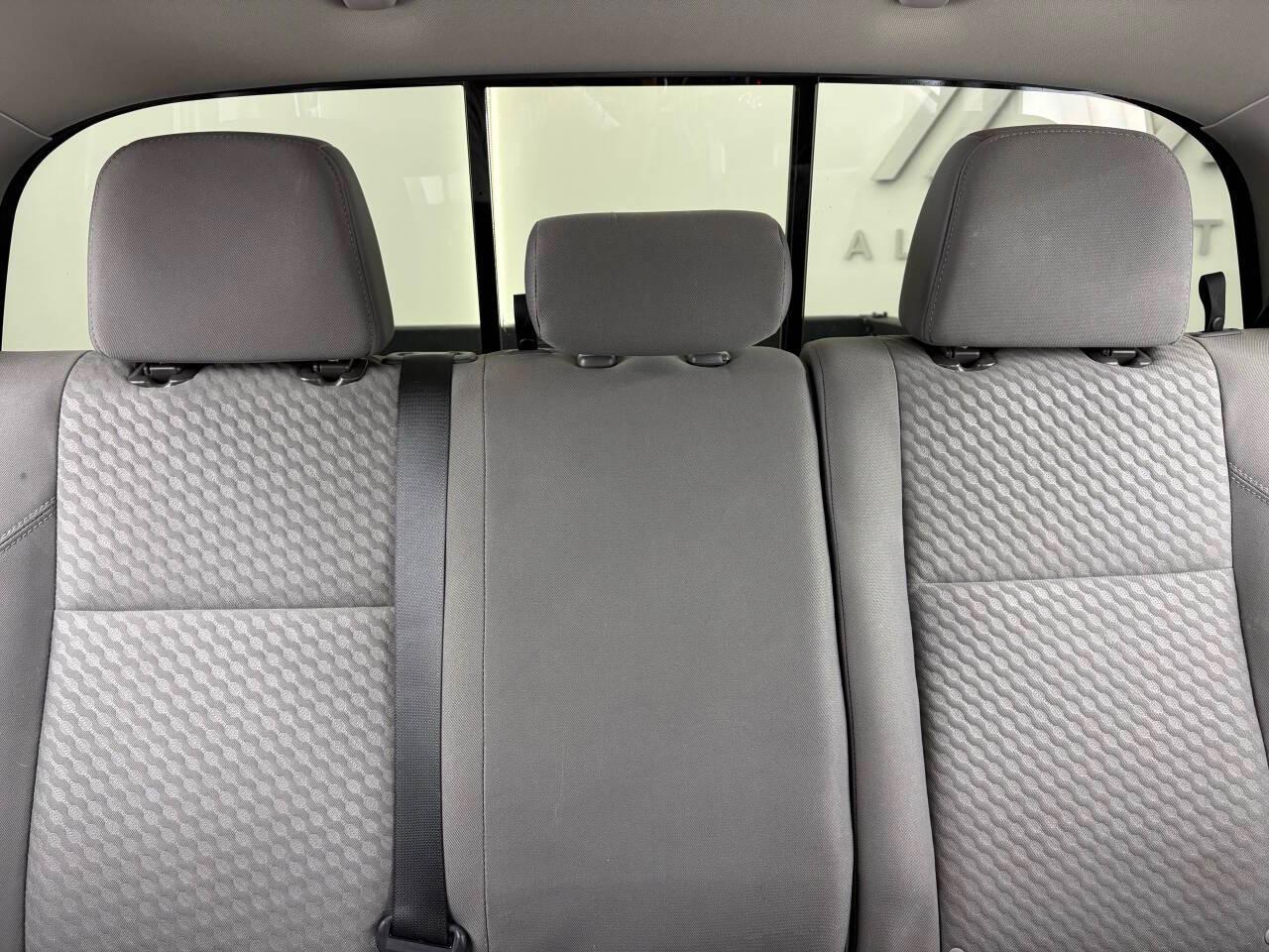 Toyota Tacoma SR5 Double Cab Long Bed V6 6AT 2WD 2022