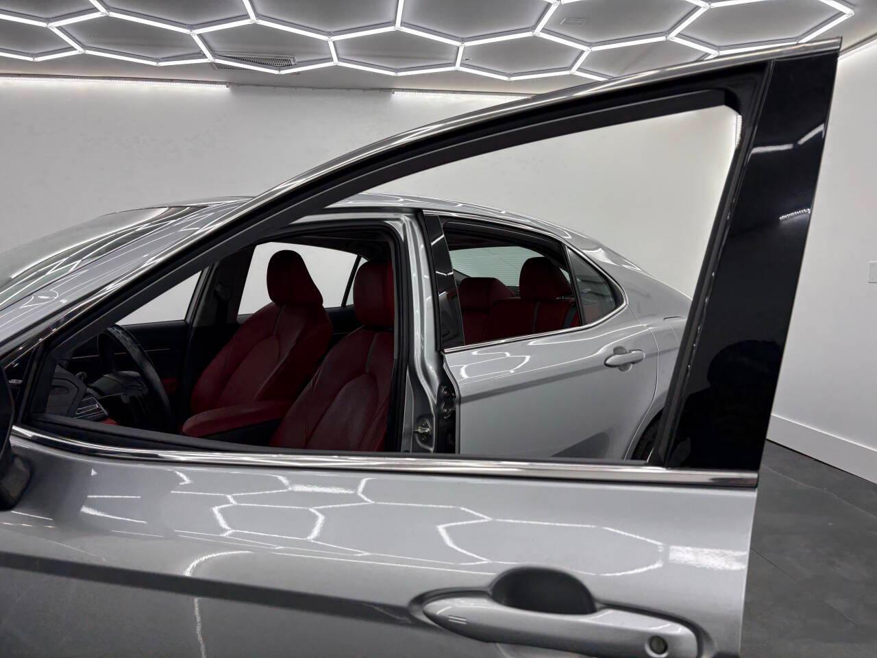 Toyota Camry XSE 2020