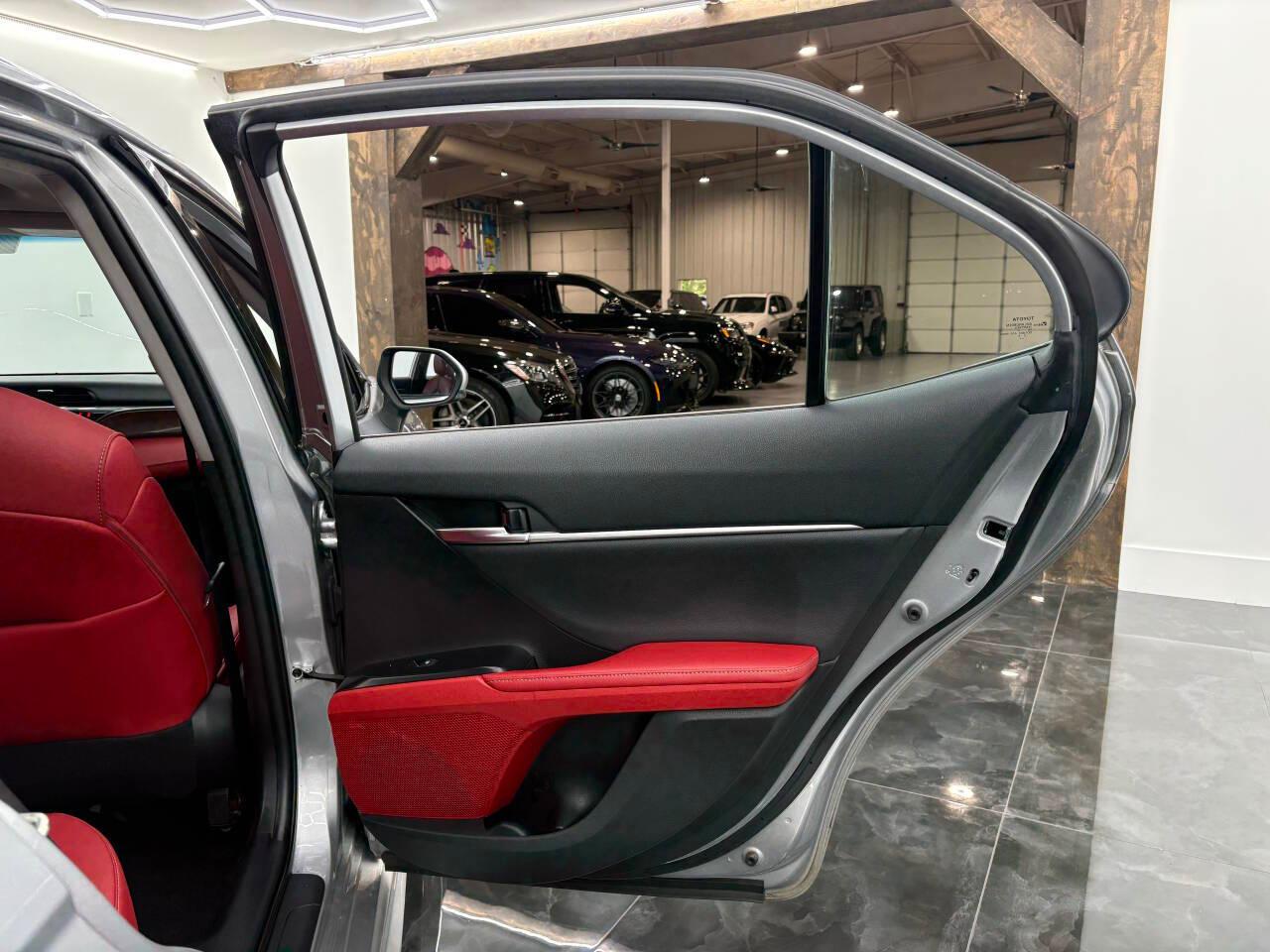 Toyota Camry XSE 2020