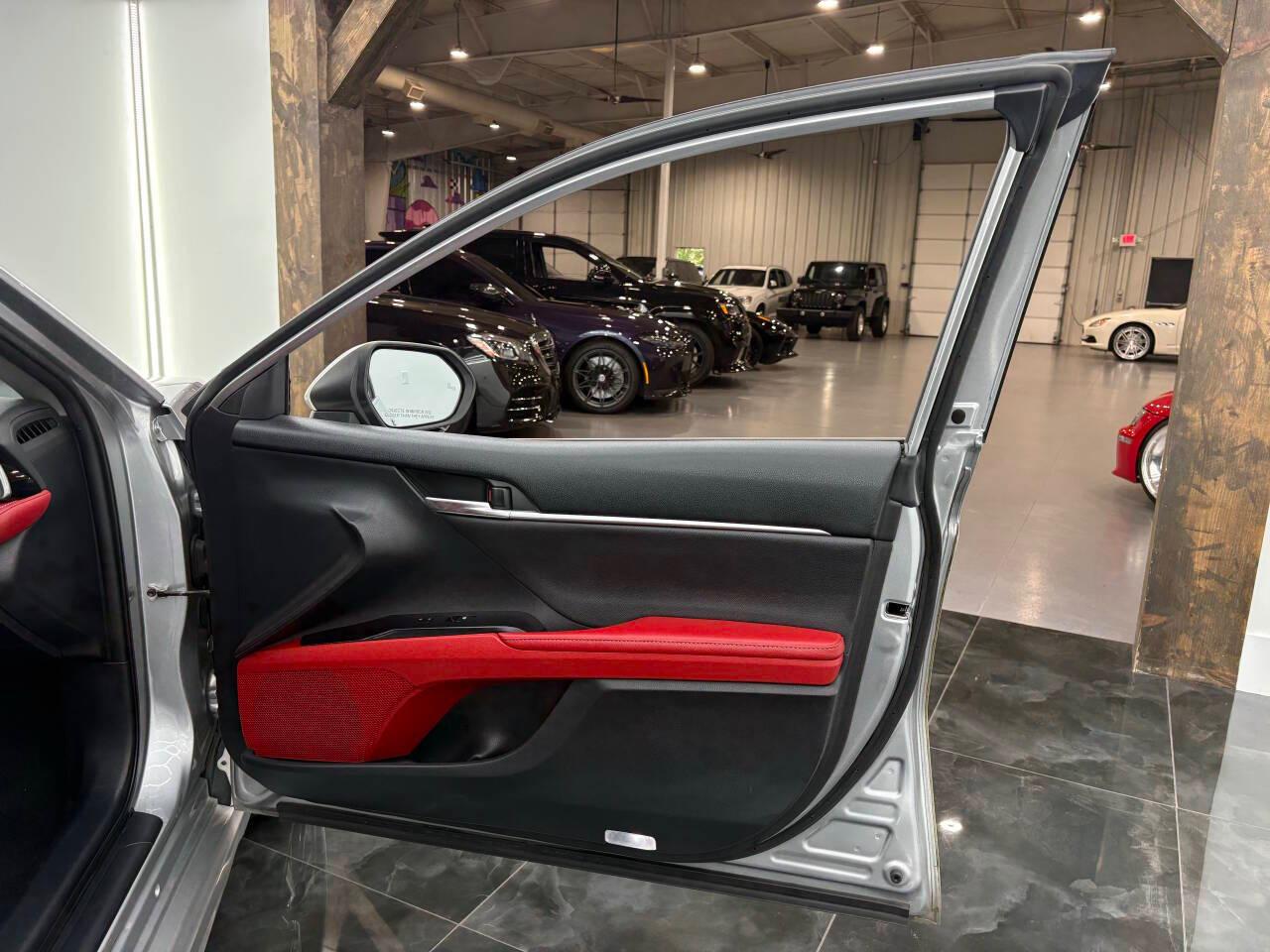 Toyota Camry XSE 2020