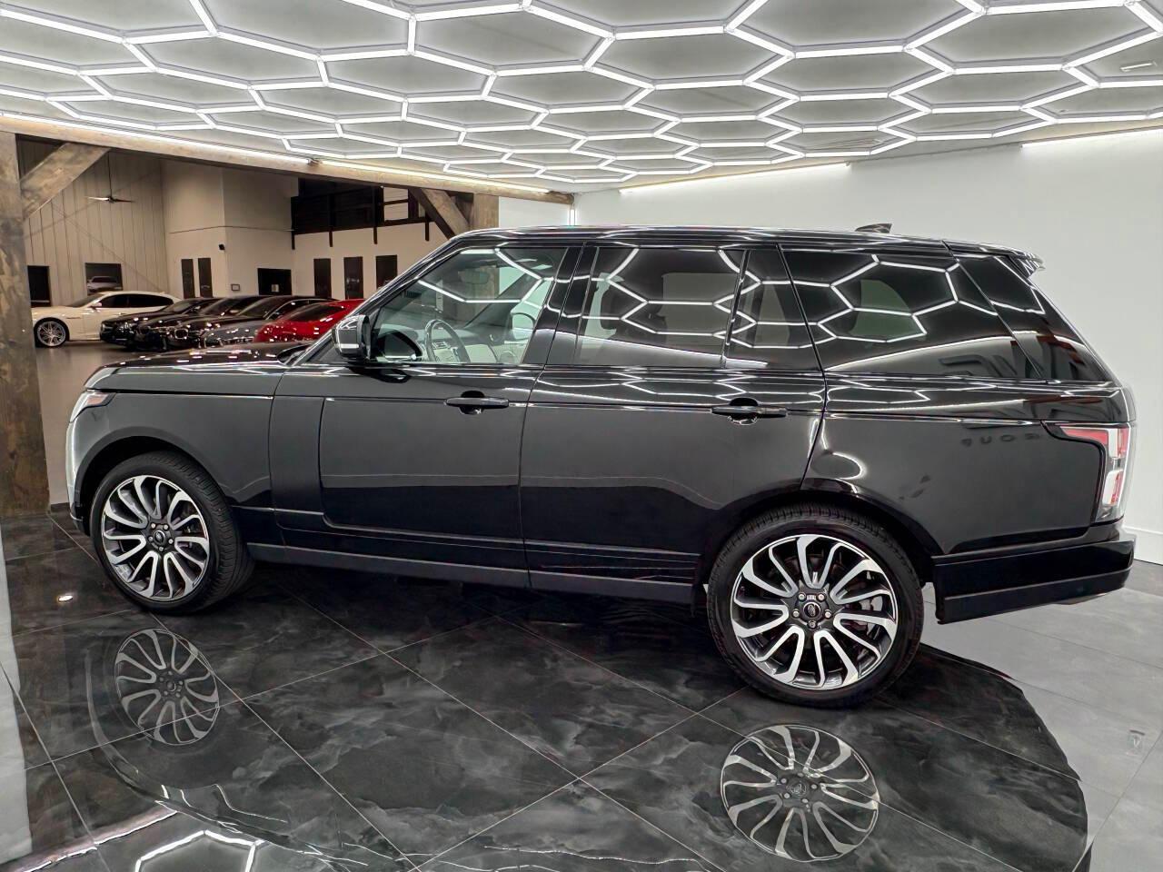 Land Rover Range Rover Supercharged 2019