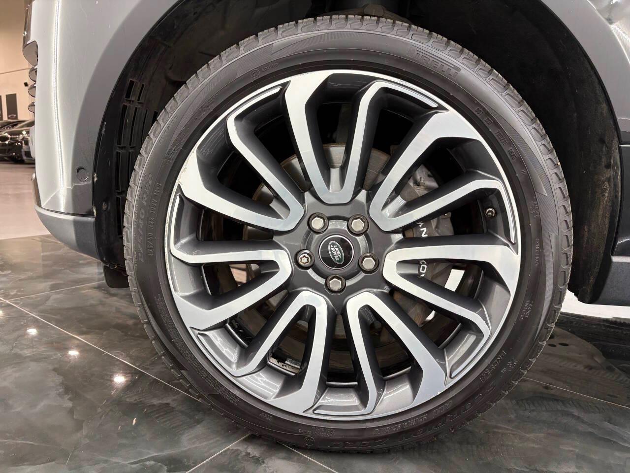 Land Rover Range Rover Supercharged 2019