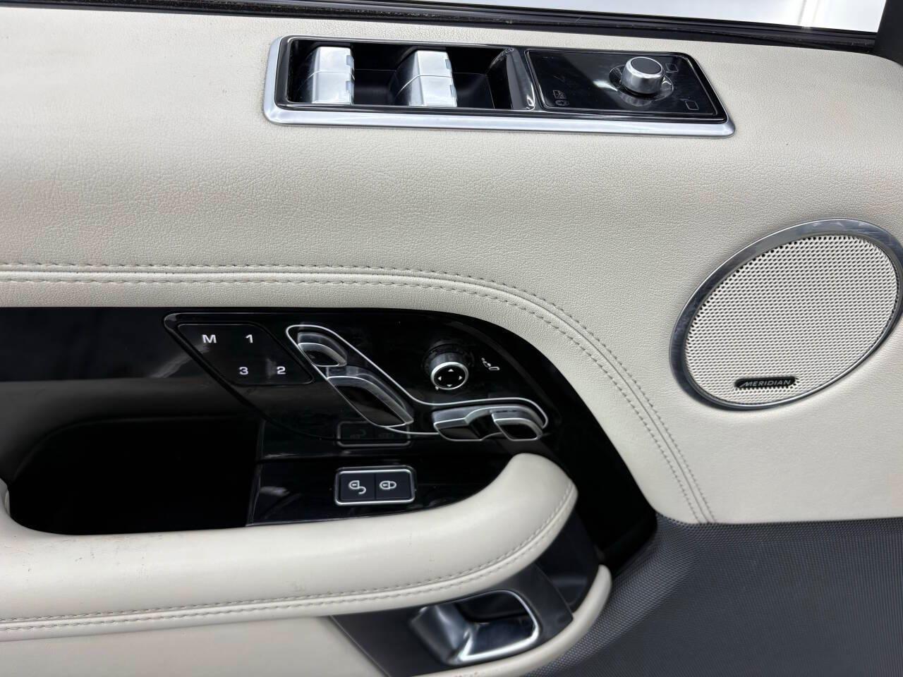 Land Rover Range Rover Supercharged 2019