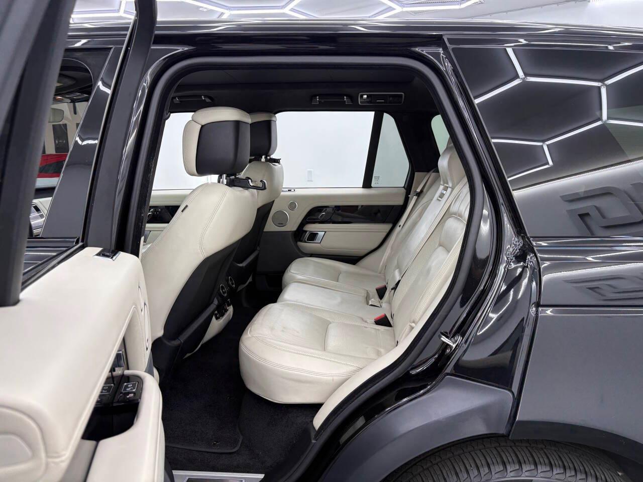 Land Rover Range Rover Supercharged 2019