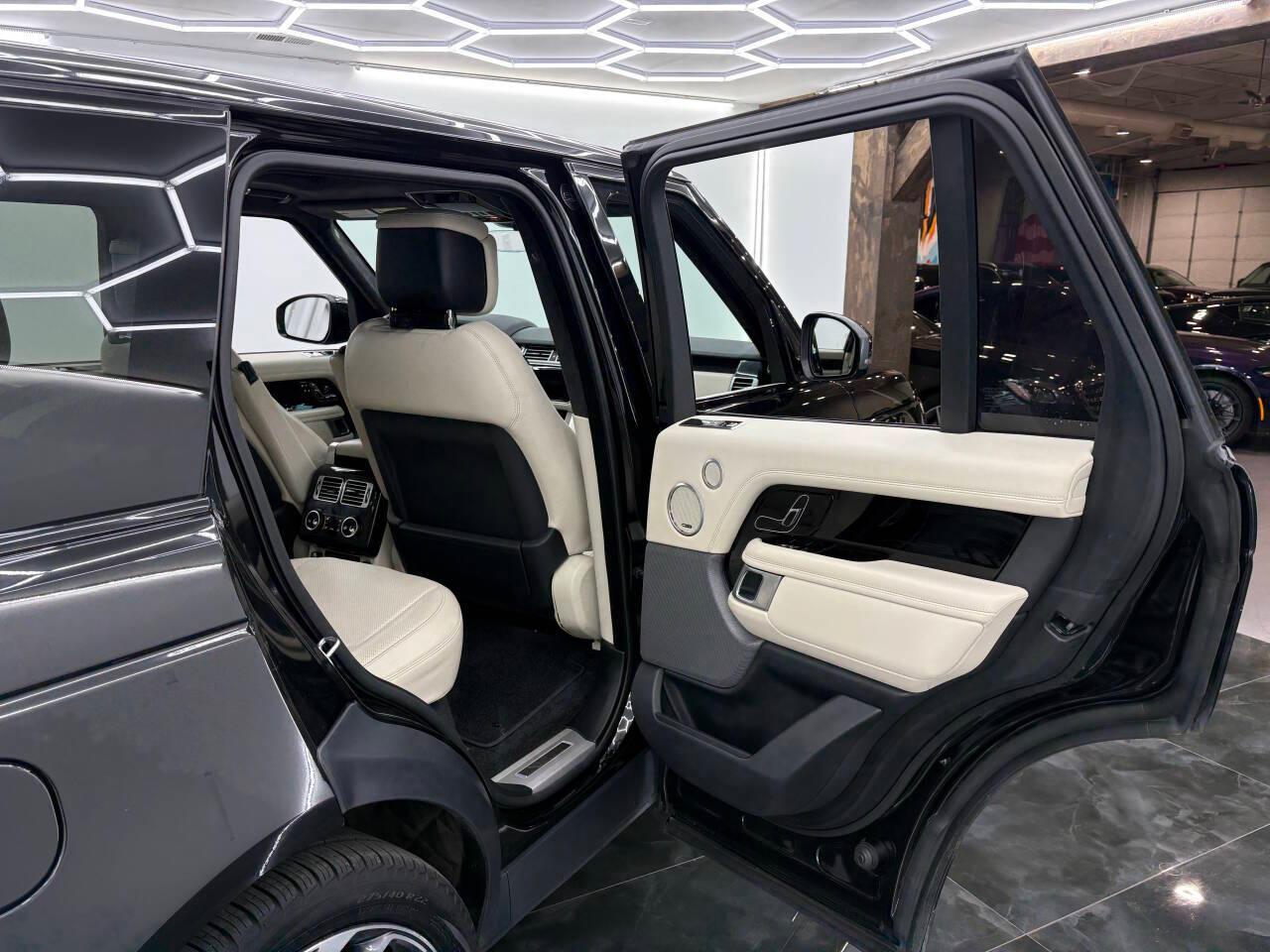 Land Rover Range Rover Supercharged 2019