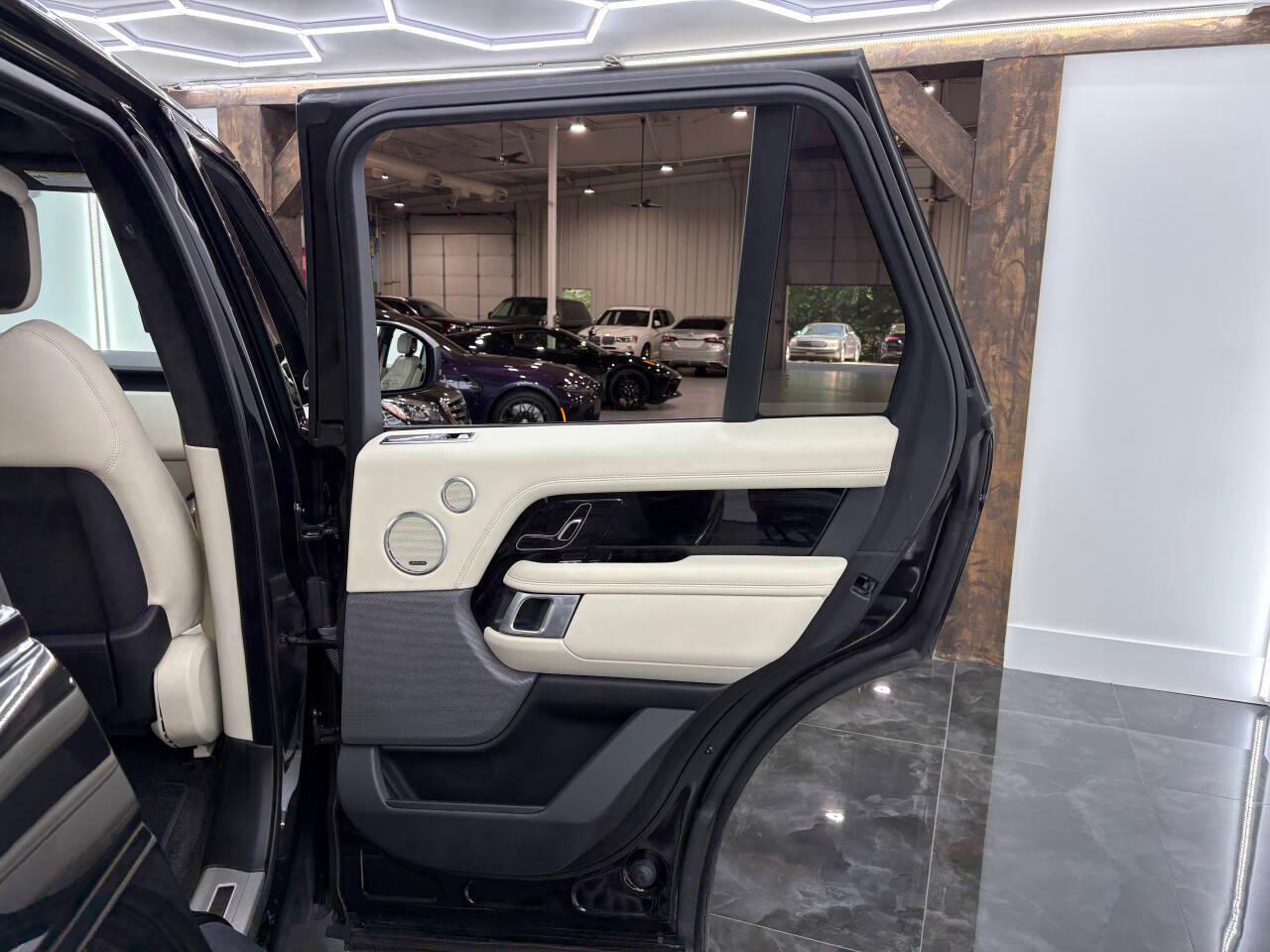 Land Rover Range Rover Supercharged 2019
