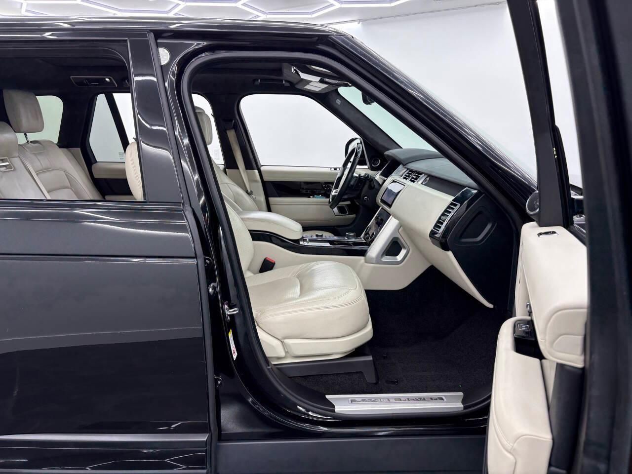 Land Rover Range Rover Supercharged 2019