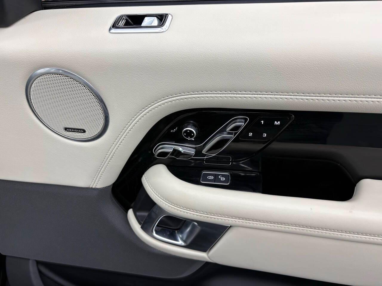 Land Rover Range Rover Supercharged 2019