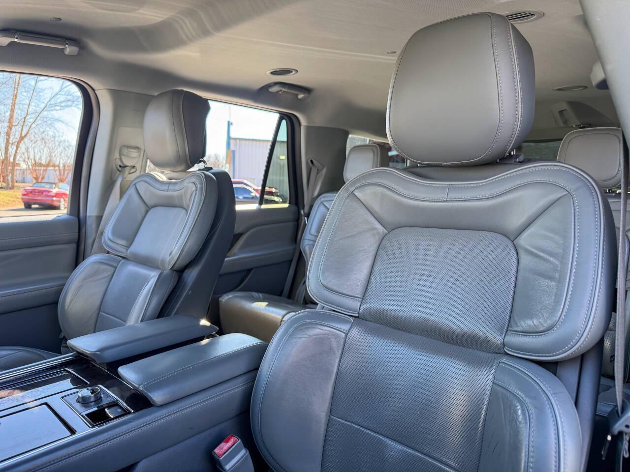 Lincoln Navigator Select 2WD 2018