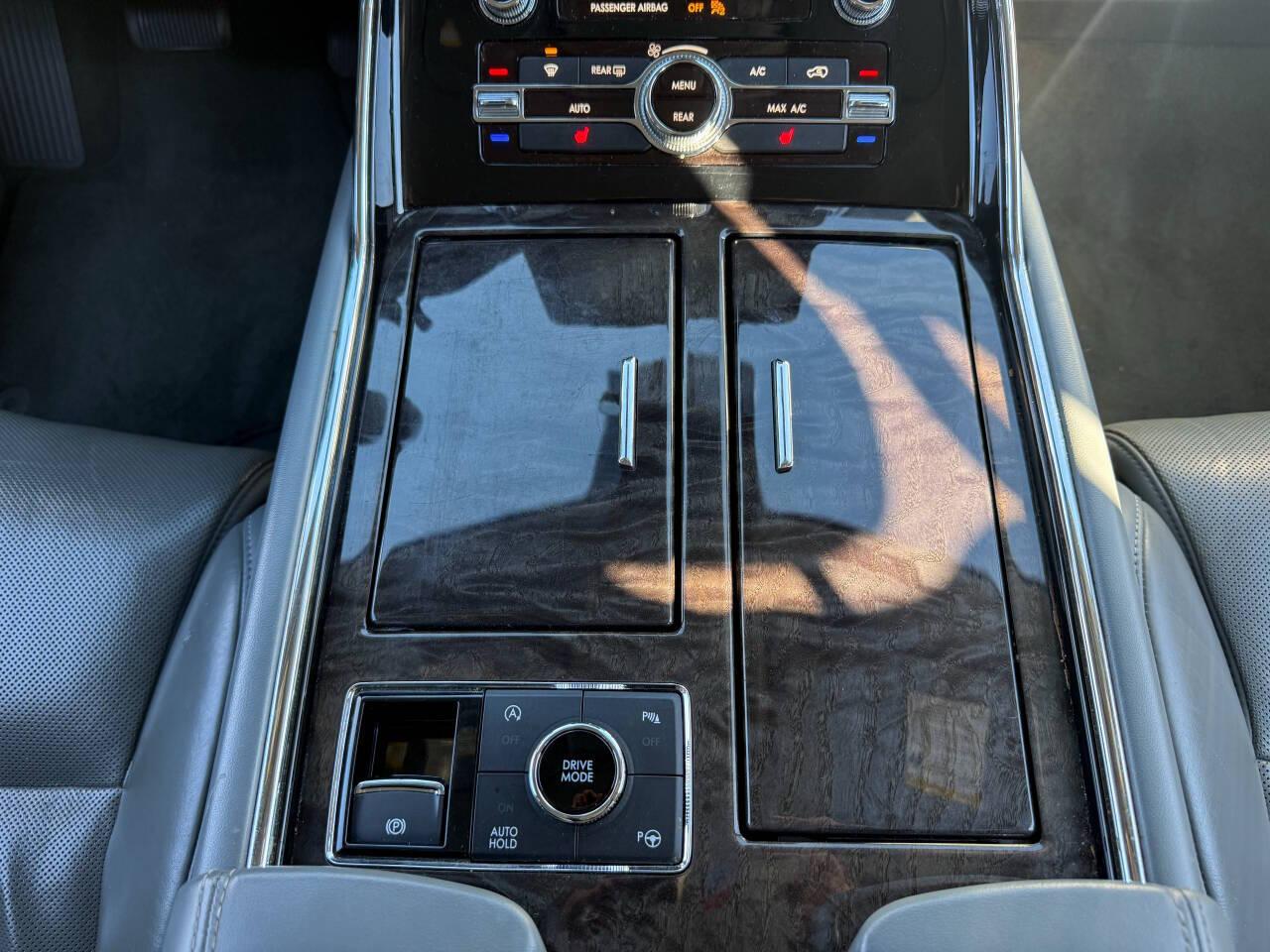 Lincoln Navigator Select 2WD 2018