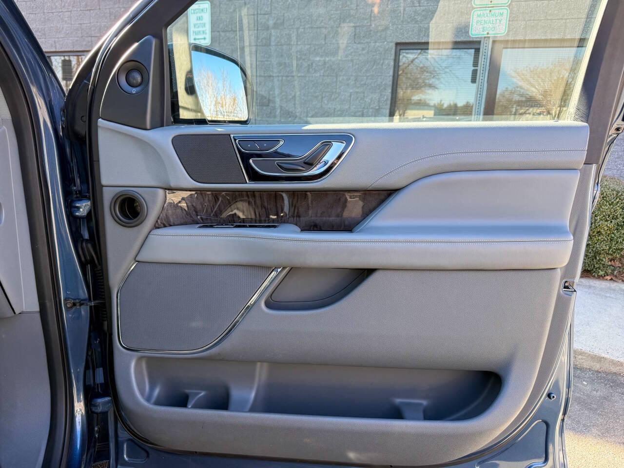 Lincoln Navigator Select 2WD 2018
