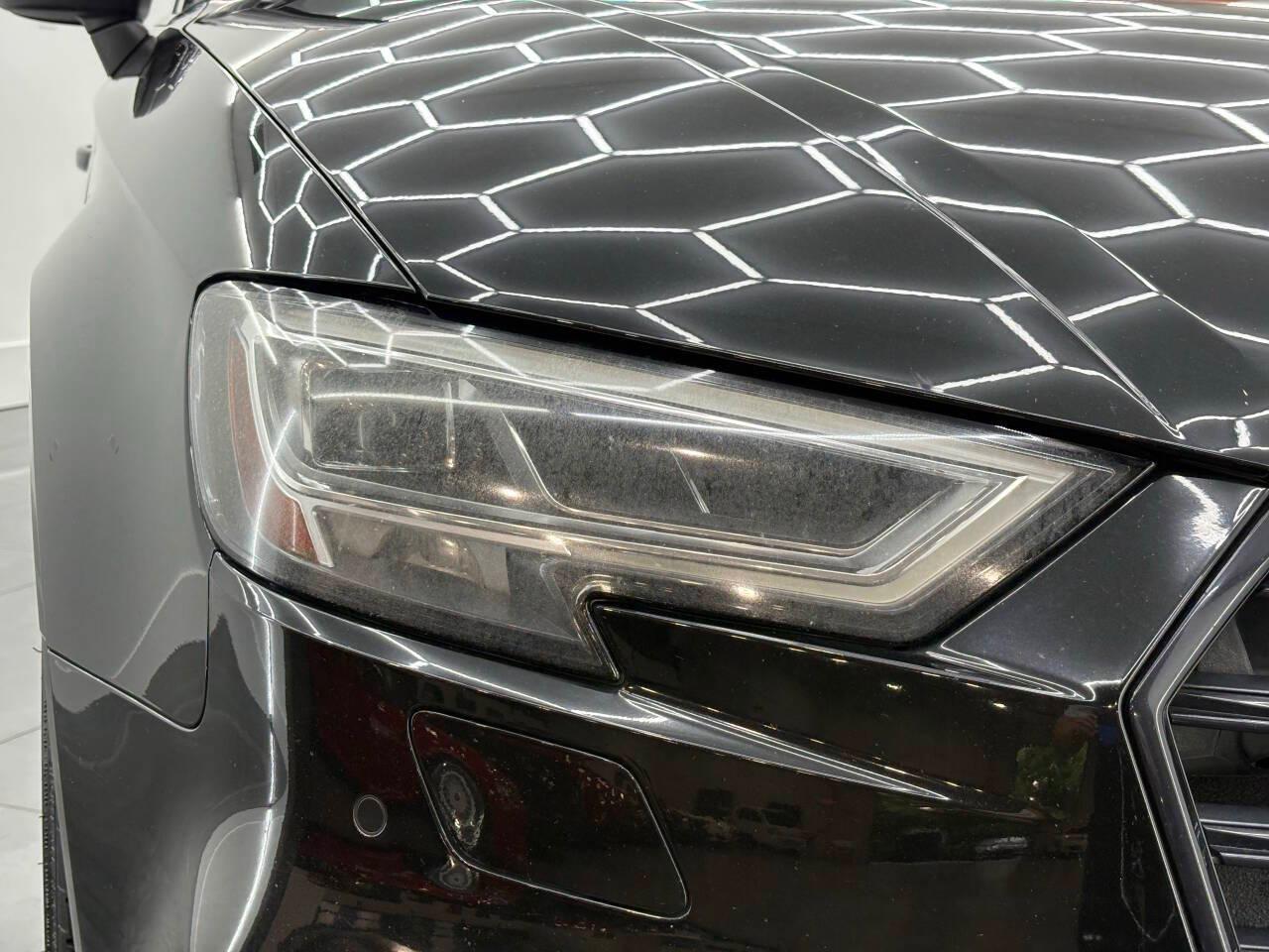 Audi S3 2.0T Premium Plus quattro 2018