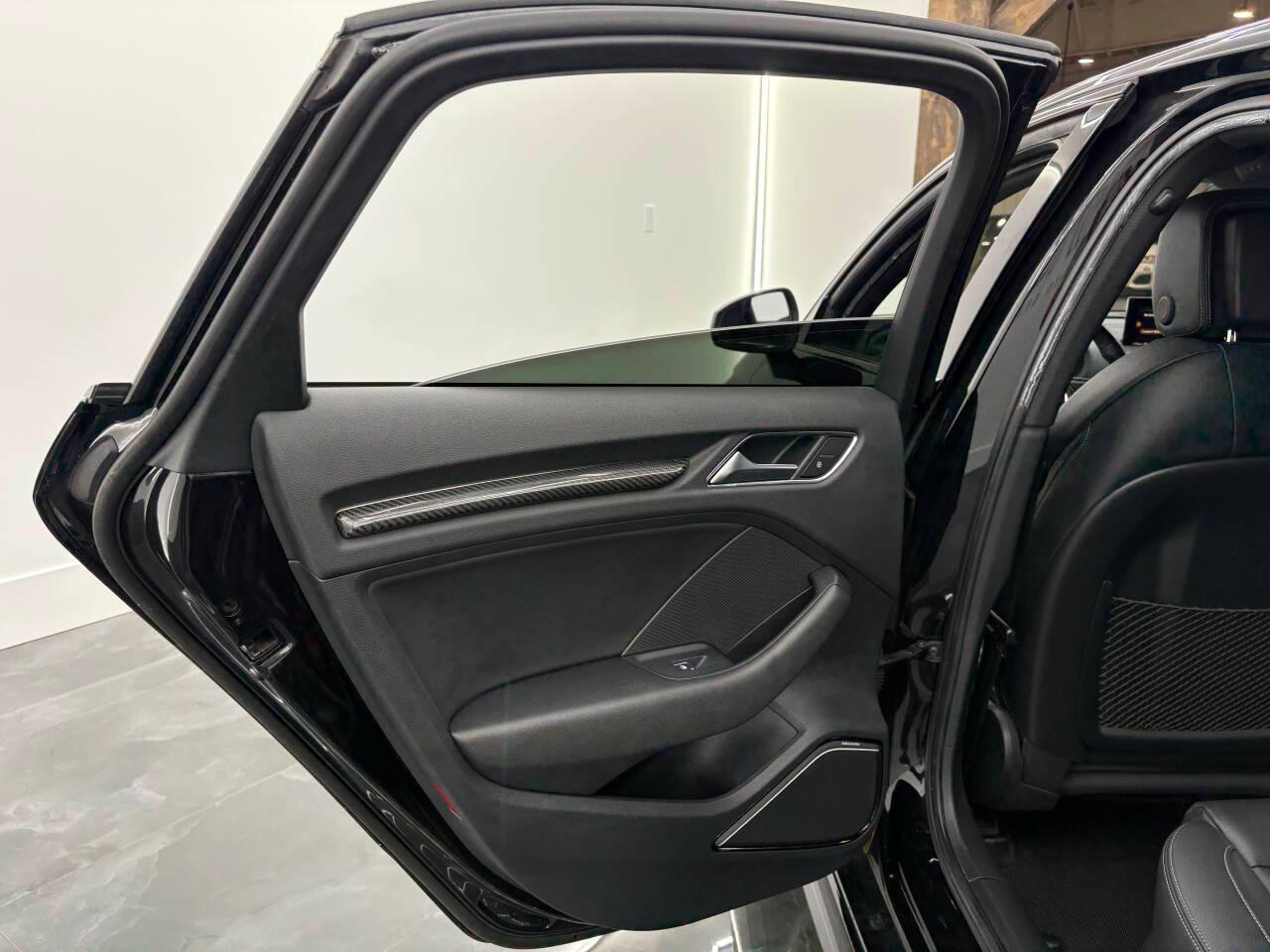 Audi S3 2.0T Premium Plus quattro 2018