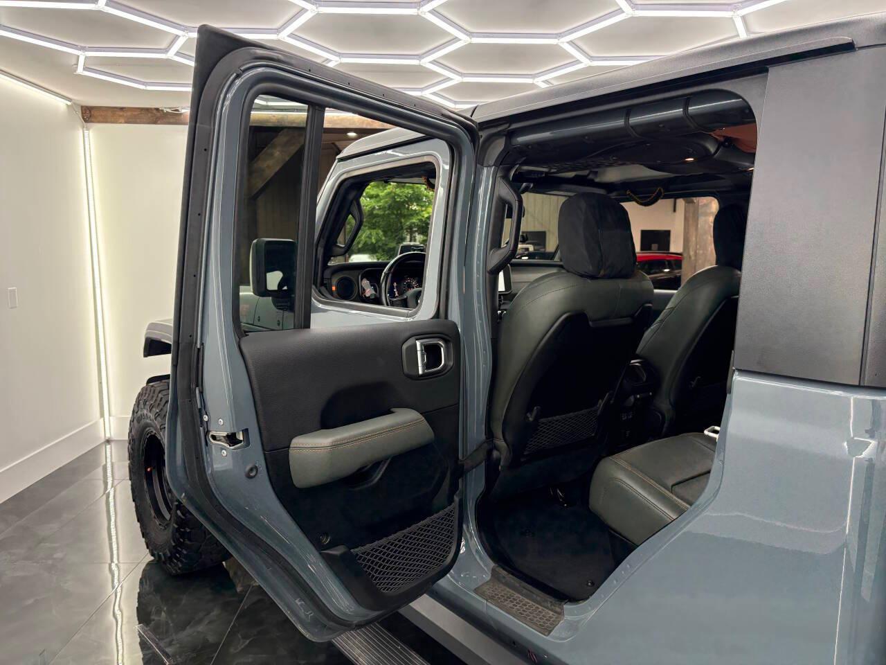 Jeep Gladiator Mojave 2024
