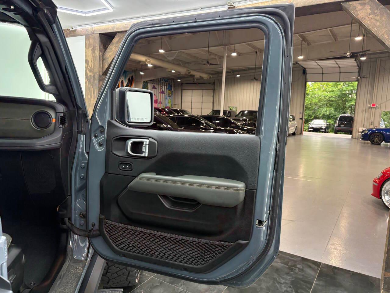 Jeep Gladiator Mojave 2024