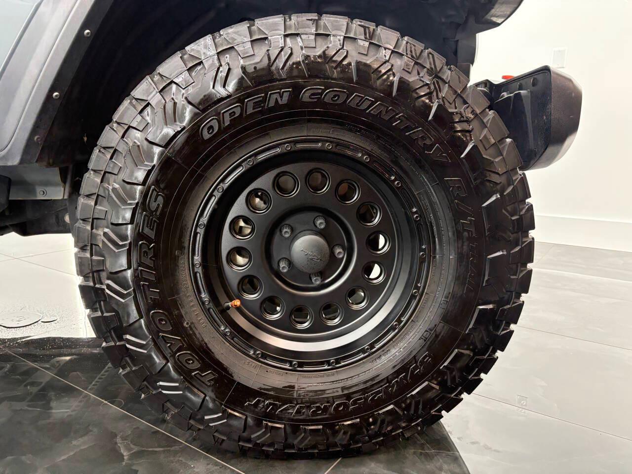 Jeep Gladiator Mojave 2024