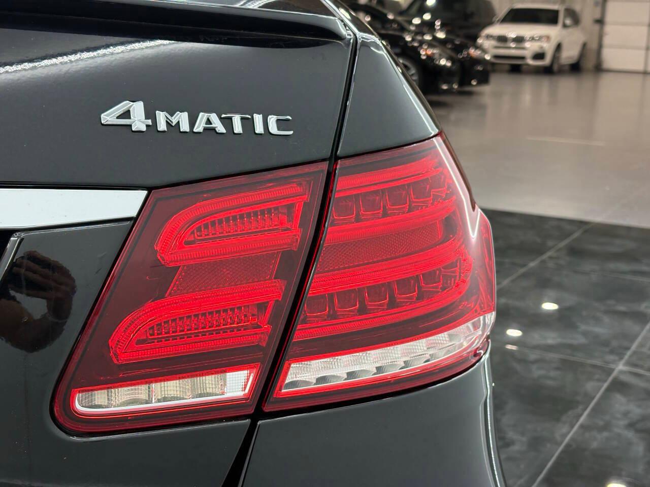 Mercedes-Benz E-Class E350 4MATIC Sedan 2014